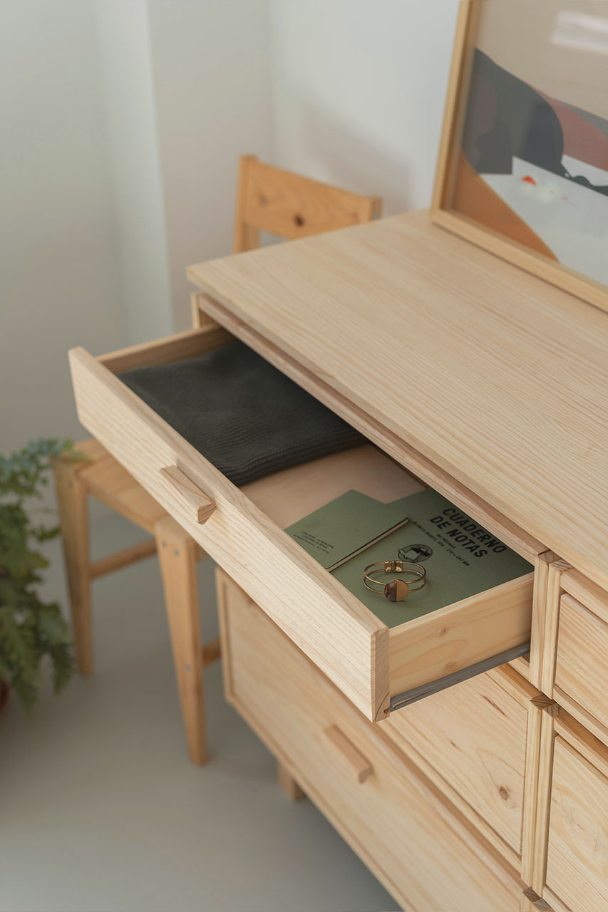 Imagen de ambiente 2 para:C&oacute;moda grande para el dormitorio